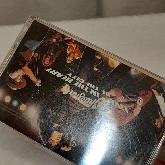 Whitesnake Live In The Heart Of The City Cassette Geffen 1980 Hard Rock READ - Picture 11 of 13